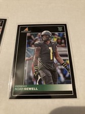 2023 Chronicles Draft Picks Pinnacle Football #21 Noah Sewell Rc