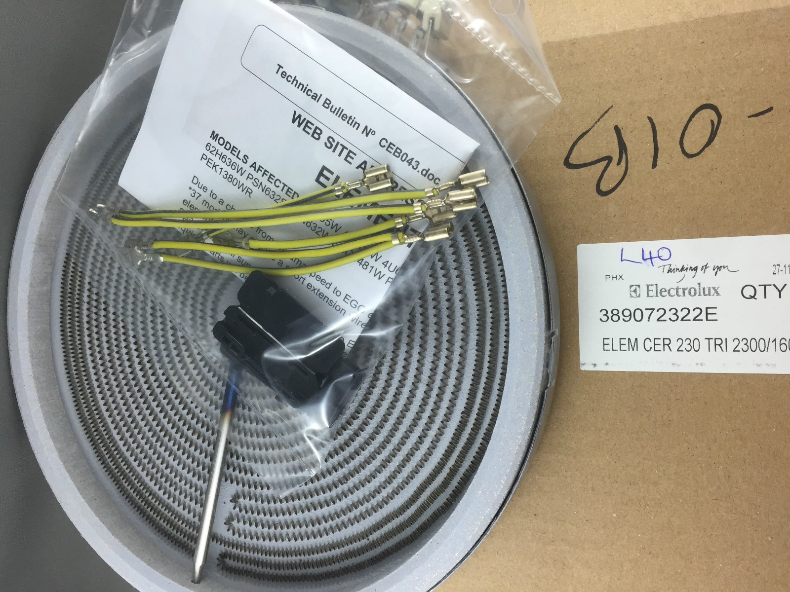 WESTINGHOUSE CERAMIC COOKTOP ELEMENT 389072322E 230V TRI 2300/1600/800