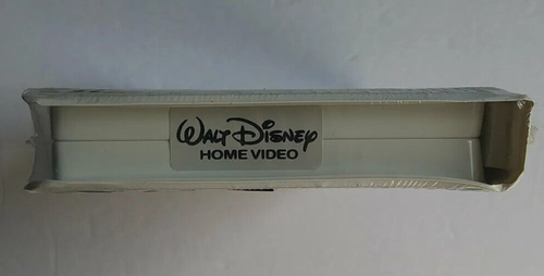 Disney's Pocahontas 2 II Journey to a New World (VHS) Clamshell NEW & SEALED - Picture 3 of 5
