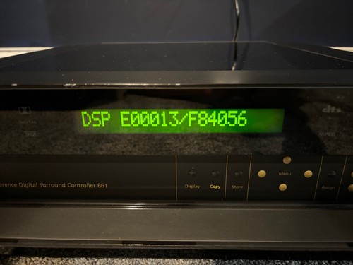 Meridian 861 V4 (upgraded to V8 firmware) Digital Surround Controller Processor - Picture 15 of 16