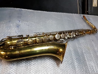 1965 SILVERTONE by BUESCHER TENOR SAX / SAXOPHONE - made in USA