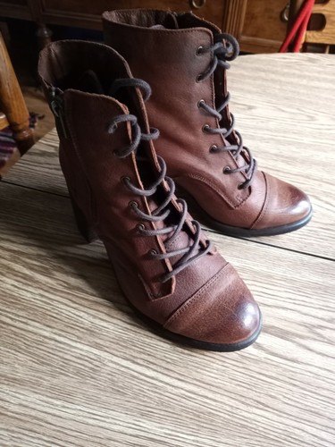 NWOB Coolway Womens Brown Ankle Leather Boots Size 40 / 8.5 M - Imagen 4 de 6