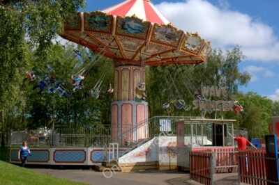 Foto 6x4 Wave Swinger, M&Ds Freizeitpark Bellshill\/NS7259 c2011