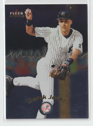 Derek Jeter 4 card lot - Picture 1 of 8