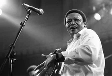 Hugh Masekela Trumpet Performs At The Paradiso 1990 Old Music Photo 1