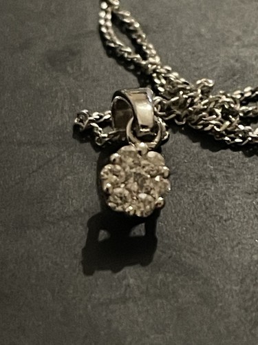 9ct gold diamond pendant necklace (1.2g) Hallmarked - Picture 13 of 24