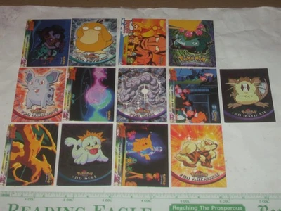 13 Topps 1999 Pokémon trading cards 3 holograph, base set, commons - Image 1 of 4