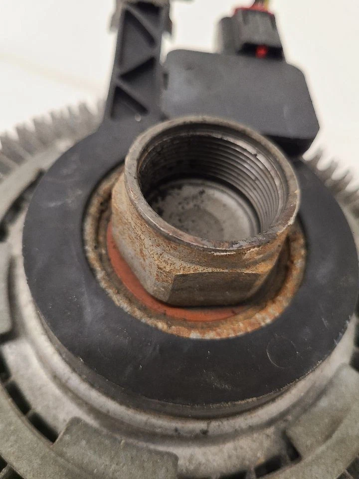 2009 FORD EXPEDITION Fan Clutch Foto 3 de 4