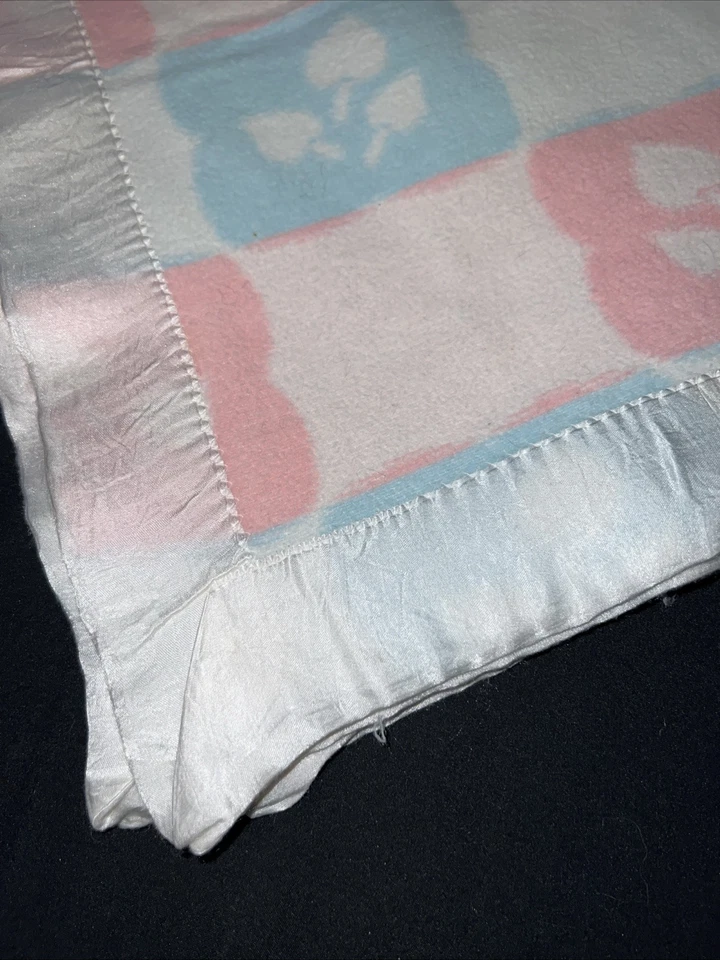 Manta de bebé de colección Chatham mezcla de lana satinada rosa azul guardería Lovey Foto 2 de 4
