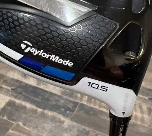 Taylormade Sim Max 10.5° Driver Stiff Flex Fujikura Ventus 6 Graphite Shaft RH - Picture 5 of 15