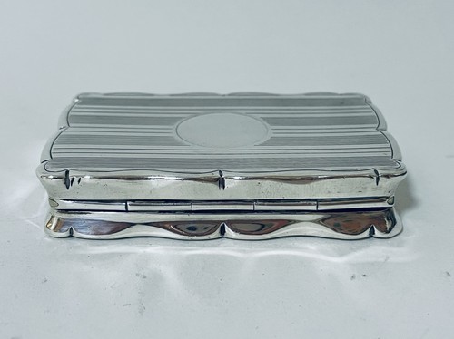 Good Quality Antique Solid Sterling Silver Snuff Box Gilt Lined 1922 - Picture 5 of 11