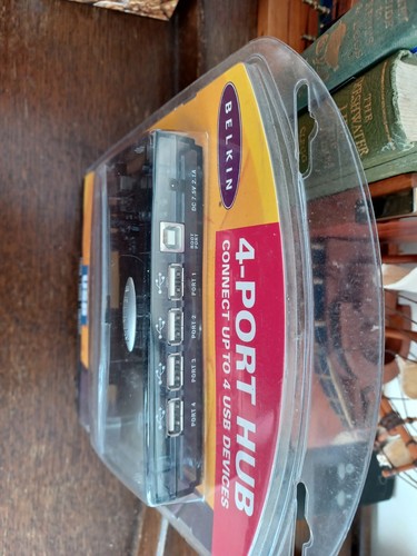 Belkin USB 4-Port Hub F5U021U UK 3-Pin Plug - Brand New & Sealed - Picture 3 of 7