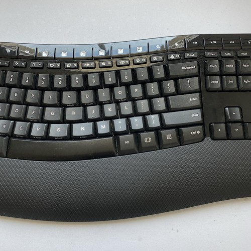 Microsoft - Comfort Desktop 5050 Ergonomic Wireless Keyboard and Mouse W/USB - 第 5/13 張圖片