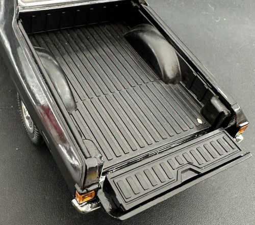 Sunnyside 1970 Chevy El Camino SS 454 1:24 Scale Die Cast Model Black Chevrolet - Picture 12 of 18