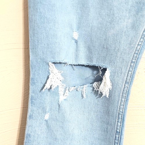 Abercrombie & Fitch Skinny High Rise Curve Love Distressed Raw Hem Jeans EUC - Picture 4 of 7