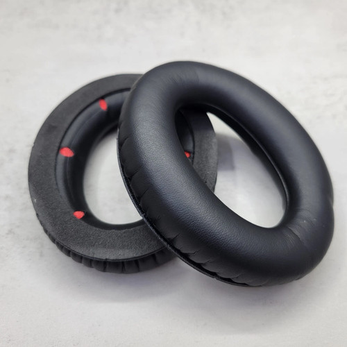 Almohadillas para HyperX Cloud Revolver(s) Auriculares para Juegos Orejeras Cojín (ORIGINAL)™ - Imagen 4 de 9