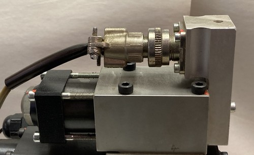 Moog, HPN-2380706, válvula hidráulica con válvula D633E713A - Imagen 4 de 6