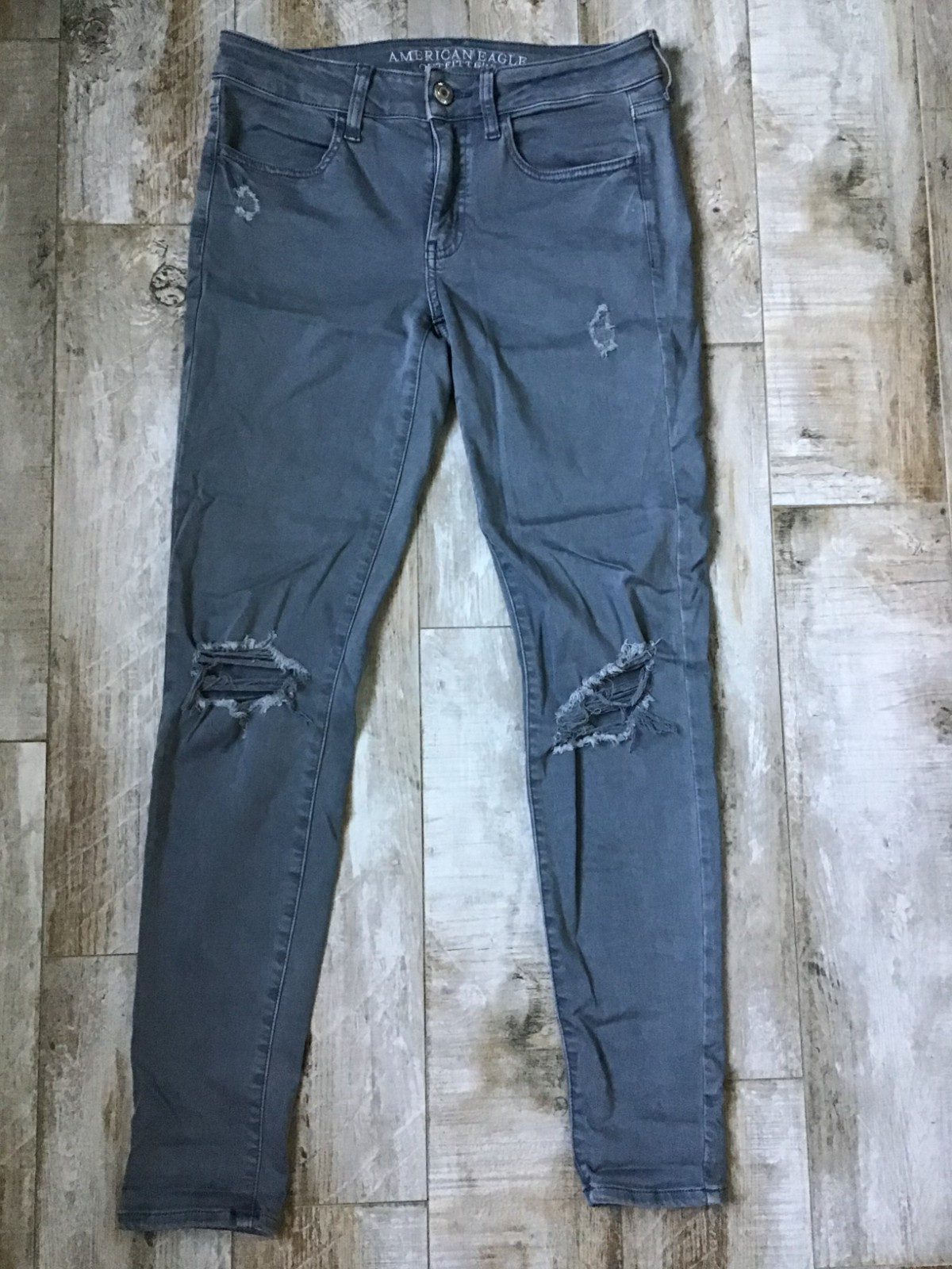 Foto 1 di 4