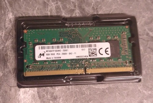 RAM pour ordinateur portable Micron 8 Go PC4-2666V DDR4 (MTA8ATF1G64HZ-2G6E1) 820670-006