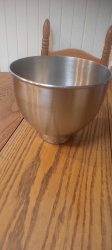 KitchenAid Twist-Lock K45 Stainless Steel Mixing Bowl 4.5Qt - Picture 1 of 7