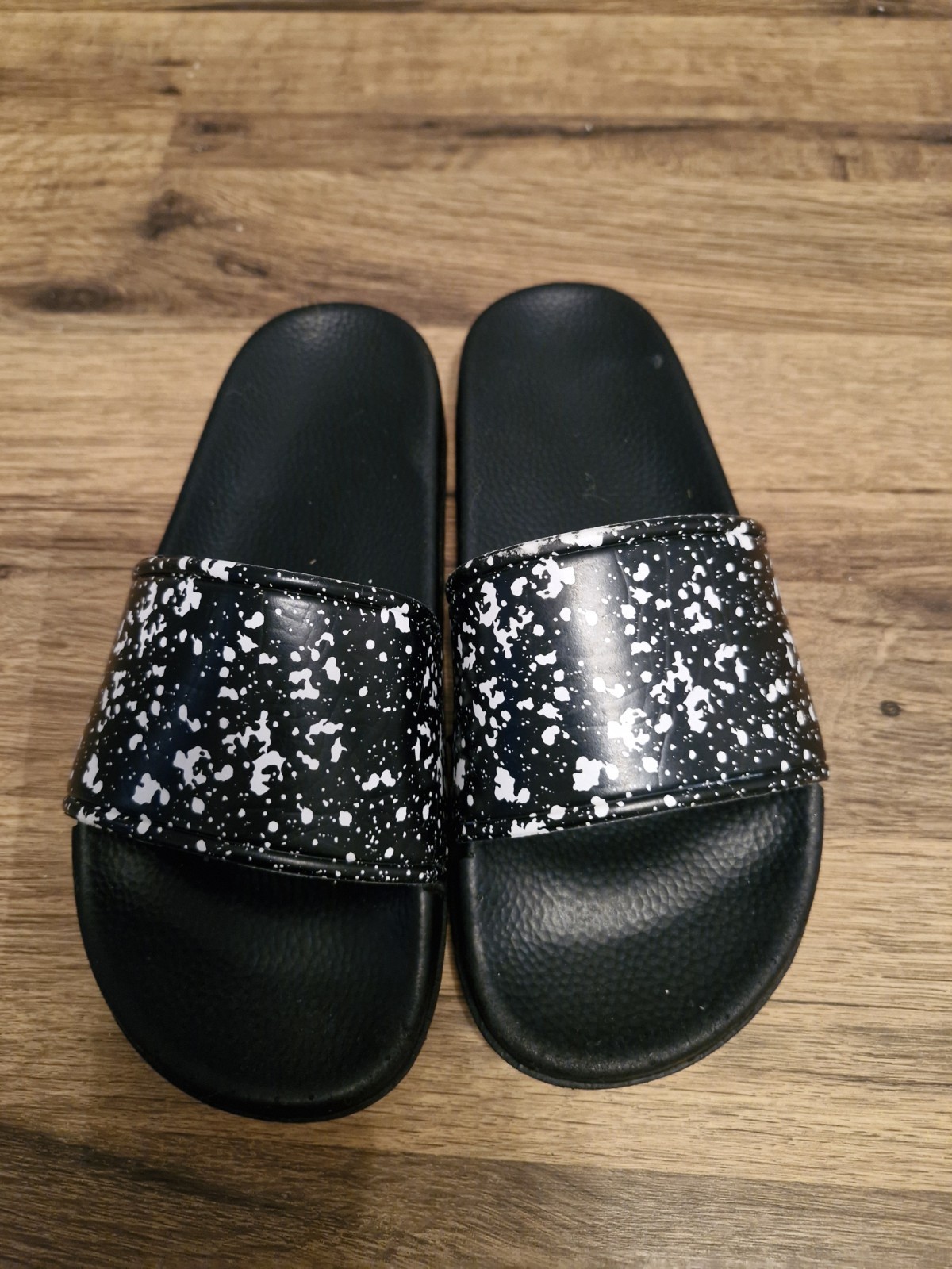 APL Infradito ragazzo taglia UK 4