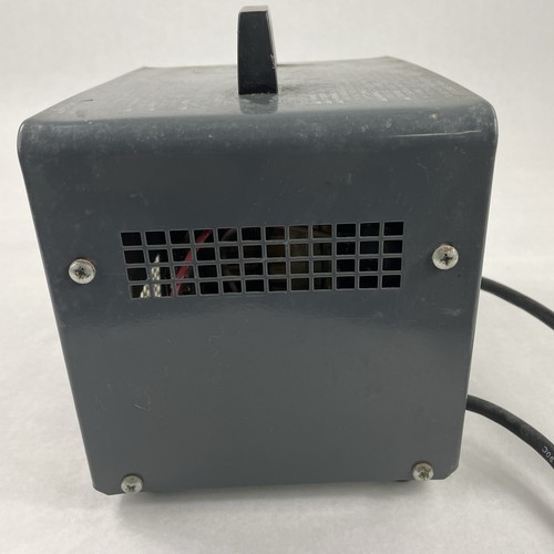 Cargador de batería automático Lester 24V - Imagen 3 de 7