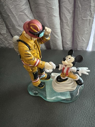 ENTERTAINMENT ART OF DISNEY MICKEY SHAKING HANDS FIREFIGHTER STATUE Very Rare - Picture 2 of 9