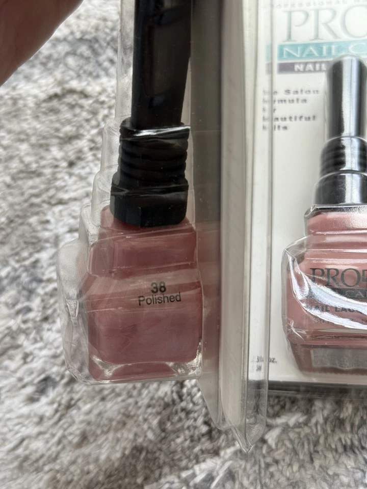 Esmalte de uñas profesional Pro 10 cuidado de uñas 14 ml - 06 Demure y 38 pulido 2 piezas Foto 3 de 4