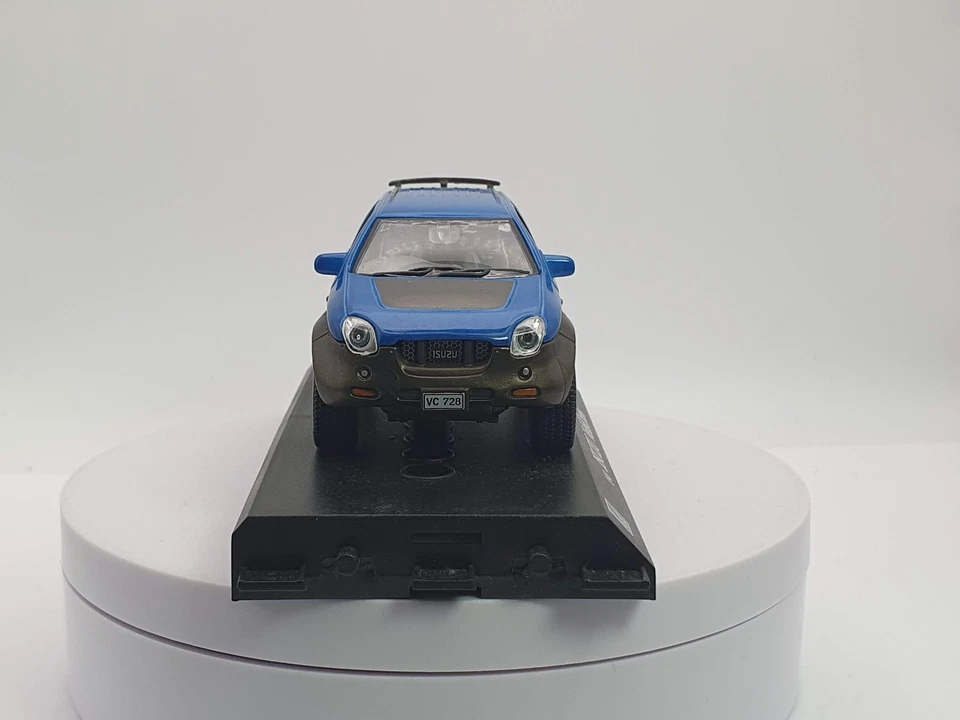 Isuzu Vehicross Cararama 1/43 - Immagine 2 di 4
