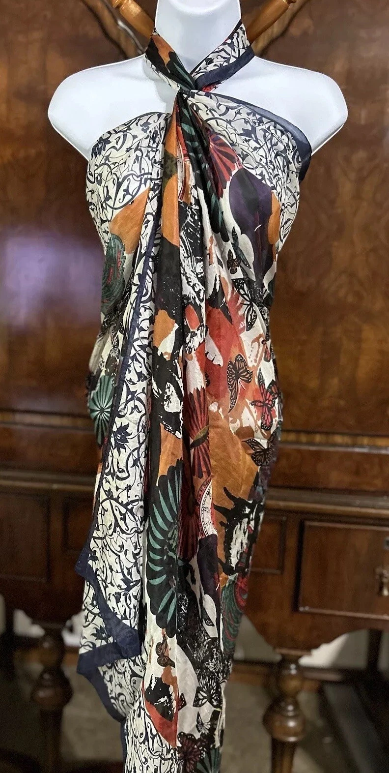 Gorgeous Silky Sarong 70x45 Handmade Abstract Asian Pattern Flowers Butterflies