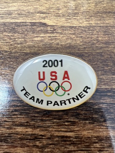 Olympic USA 2001 Team Partner Pin Hat Tie Lapel Pinback Souvenir Collectible - Picture 4 of 4