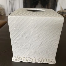 White Creative Bath Antoinette Shabby Chic Floral Porcelain Tissue Box Cover