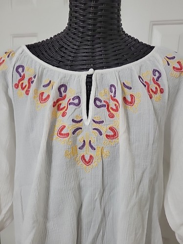 Josephine Sport Women's Top Peasant Size M EUC - Picture 3 of 12