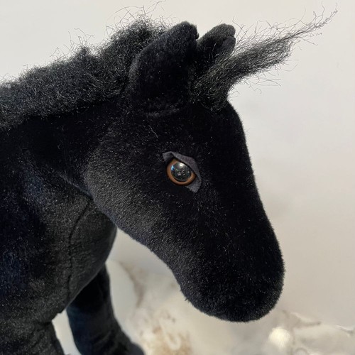 BREYER Der schwarze Hengst großes schwarzes Plüschpferd realistisch gelenkig beweglich - Bild 3 von 12