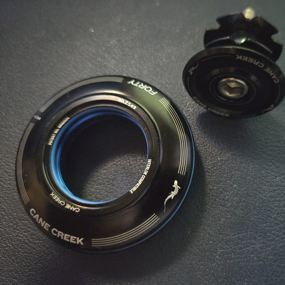 Cane Creek Headset Bearing Top BAA0078K ZS49/28 6-h8-Black NIB - Image 3 of 4