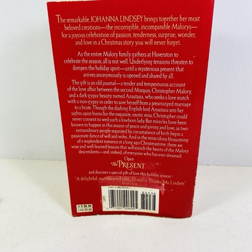 2 Lot Johanna Lindsey- A Man to Call My Own & The Present Small Paperback - Picture 8 of 12