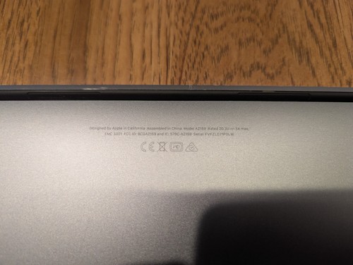 Apple MacBook Pro 13" (256GB SSD, Intel Core i5 8th Gen., 1.40GHz, 8GB) Laptop - Afbeelding 6 van 9