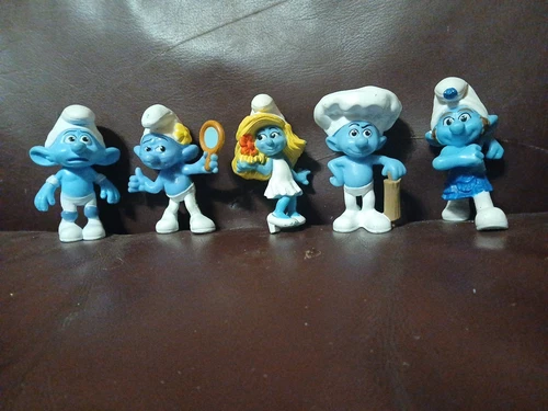 Lot of 5  The Smurfs PVC Figures 2011 2013 Smurfette Chef Vanity Smurf Etc Set