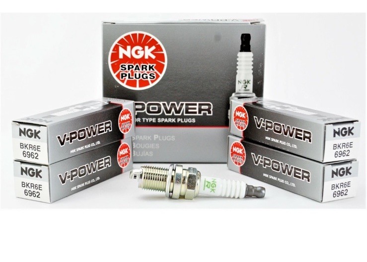 Set of 4 Genuine NGK 6962 Spark Plug V-Power BKR6E