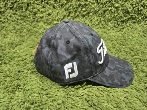 Titleist Golf Black Camo Tour Hat - Mens Adjustable Hat - Curved Bill Pro V1 - Picture 2 of 7