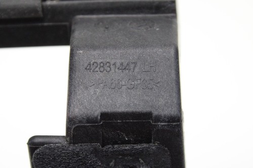 2024-2025 CHEVROLET TRAX REAR LEFT SIDE DOOR WINDOW GLASS GUIDE RETAINER OEM - Picture 4 of 5