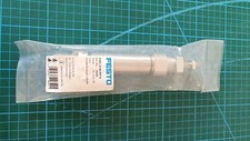 Festo Pneumatik-ISO-Zylinder DSNU-40-25-PPV-A Bohrung Ø 40mm / Hub 25mm