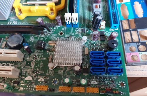 Acer veriton M221 Motherboard with AMD Dual Core X2 215 2.7ghz CPU 3gb Ram - Picture 9 of 17