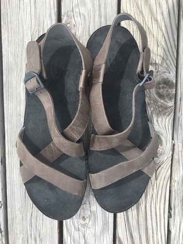 Chaco Wayfarer Size 11 US Women’s Strappy Tornado Brown Leather Sandals J107134 - Picture 11 of 14