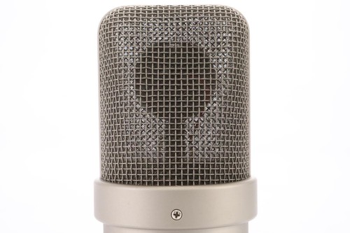 Neumann M 150 Small Diaphragm Tube Condenser Microphone w/ Case #48934 - Picture 9 of 22