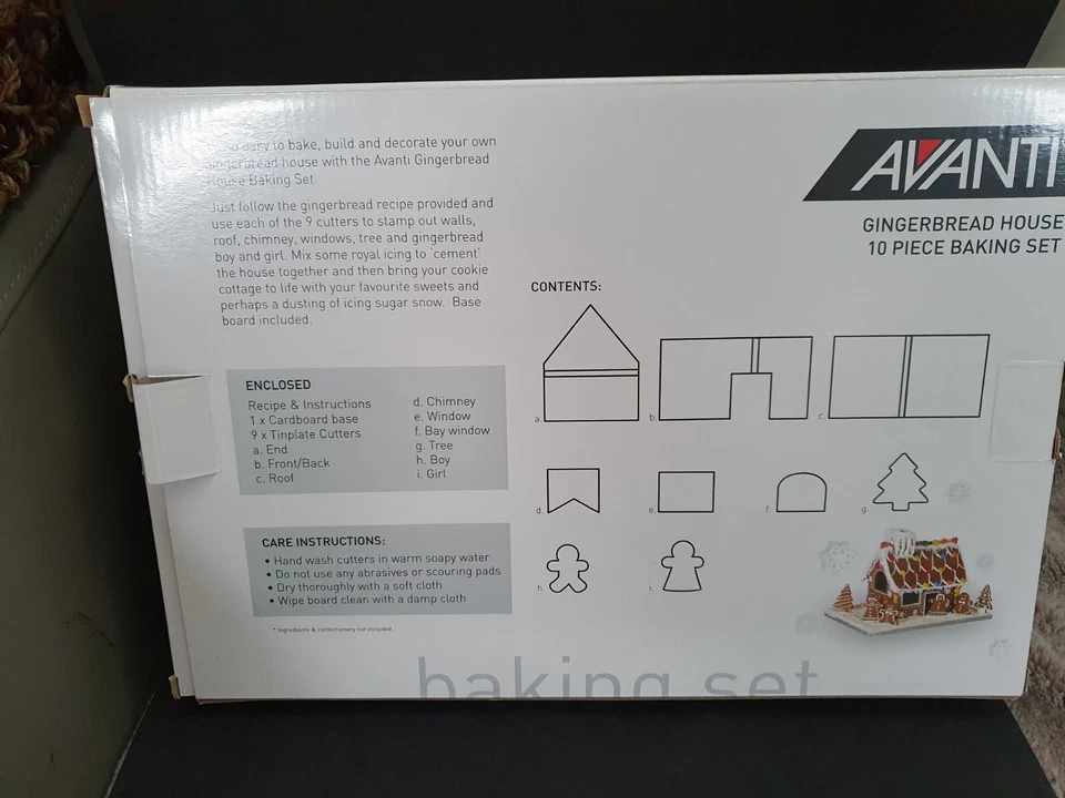 Avanti Gingerbread House 10 Piece Set Includes Base Board - image 3 of 4