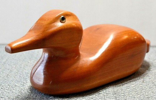 Lg Vtg 1992 Hand Carved Wooden Duck Mallard Solid Wood w/Glass Eyes SIGNED 10" - Picture 1 of 6