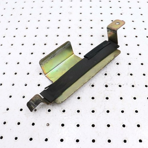 2006 POLARIS SWITCHBACK BATTERY BOX HOLDER COVER 1015168; 1016727 - Bild 7 von 8