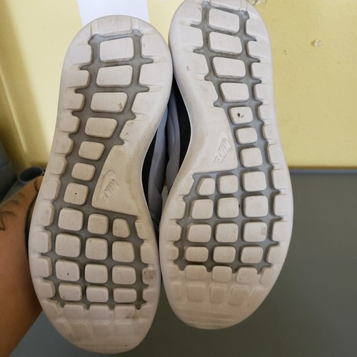 Nike Roshe Two 2 Schuhe Damen 7 grau weiß Run Running Sneaker Swoosh Damen - Bild 6 von 9