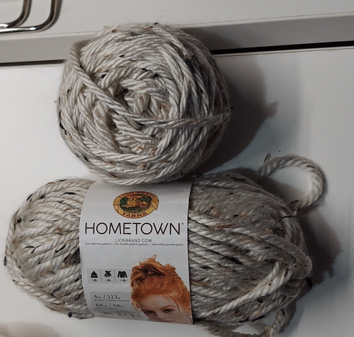 Set of 2 Lion Brand Yarn HOMETOWN , Aspen Tweed, 4 oz ea. - Picture 5 of 5